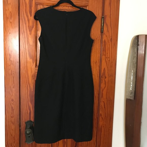 Little black dress - Ellen Tracy, size 10 - Picture 5 of 8